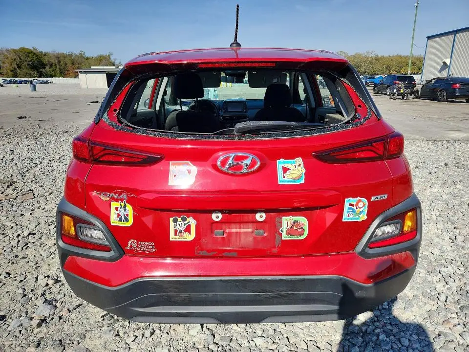 2021 HYUNDAI KONA SE  