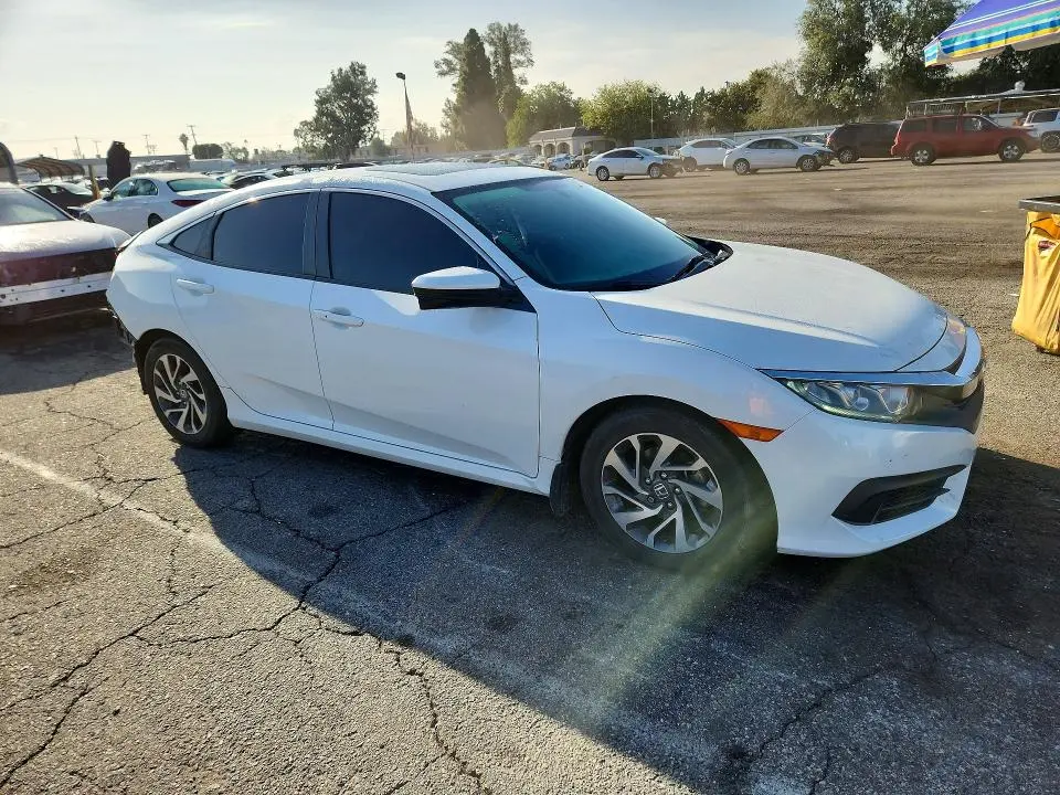 2018 HONDA CIVIC EX  