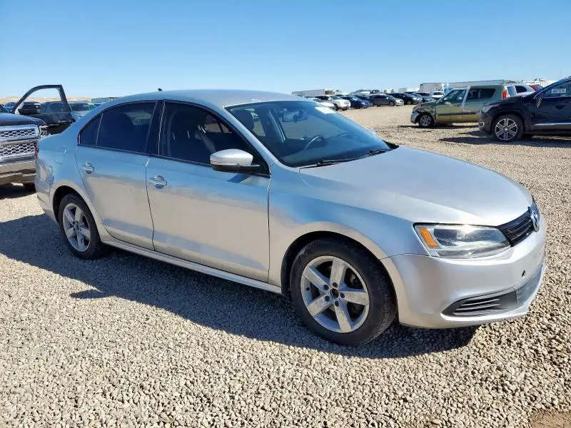 2012 VOLKSWAGEN JETTA TDI  