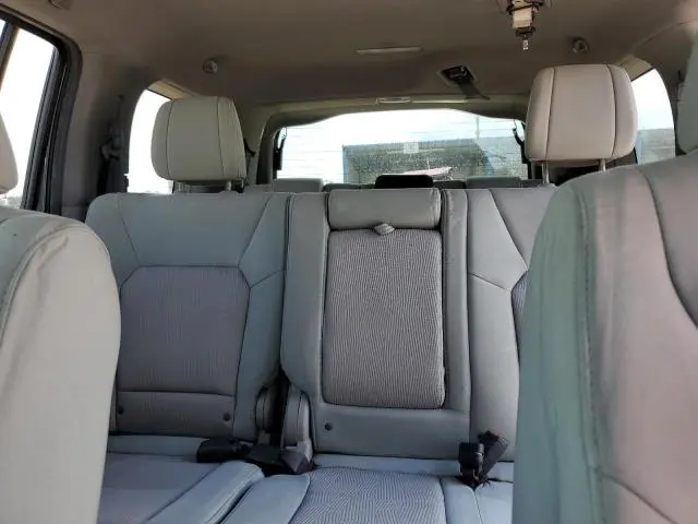 2015 HONDA PILOT SE  