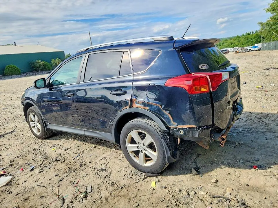 2013 TOYOTA RAV4 XLE  