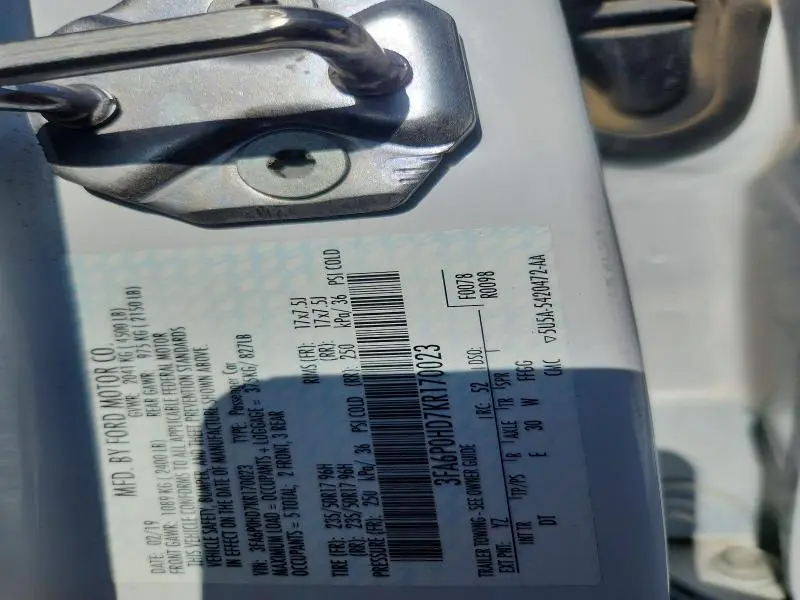 2019 FORD FUSION SE  