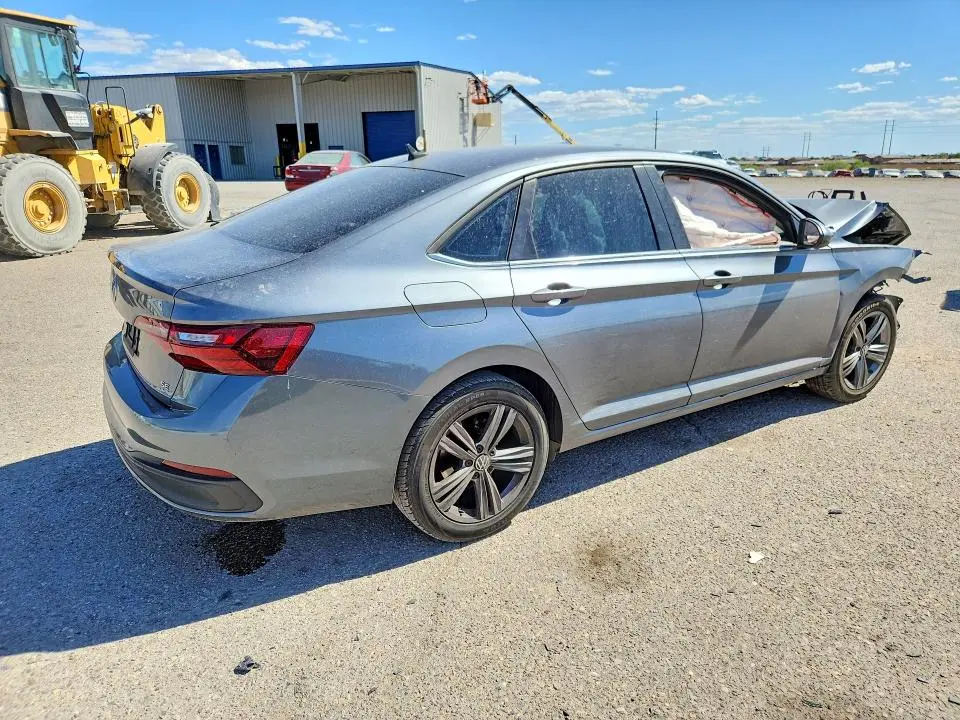 2022 VOLKSWAGEN JETTA SE  