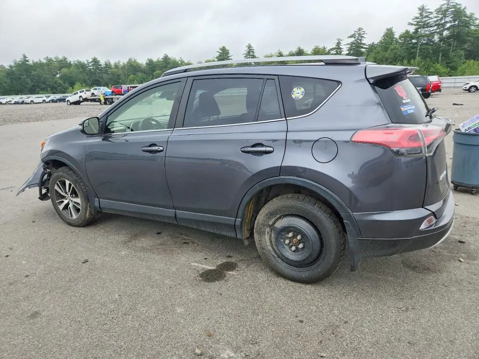 2017 TOYOTA RAV4 XLE  