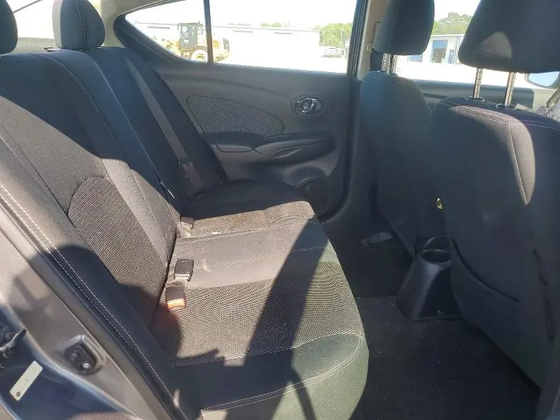 2016 NISSAN VERSA 1.6 SV  