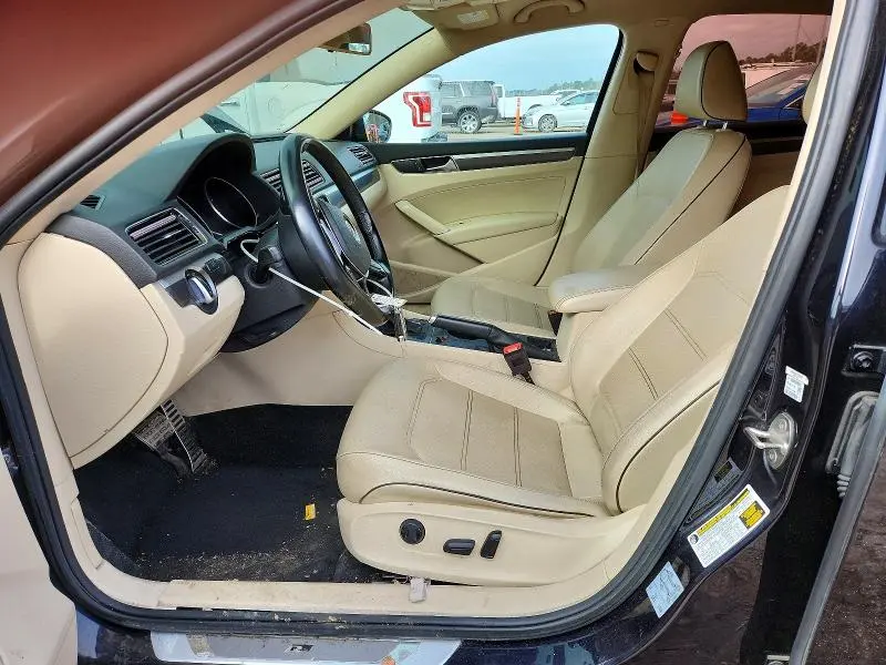 2018 VOLKSWAGEN PASSAT S  