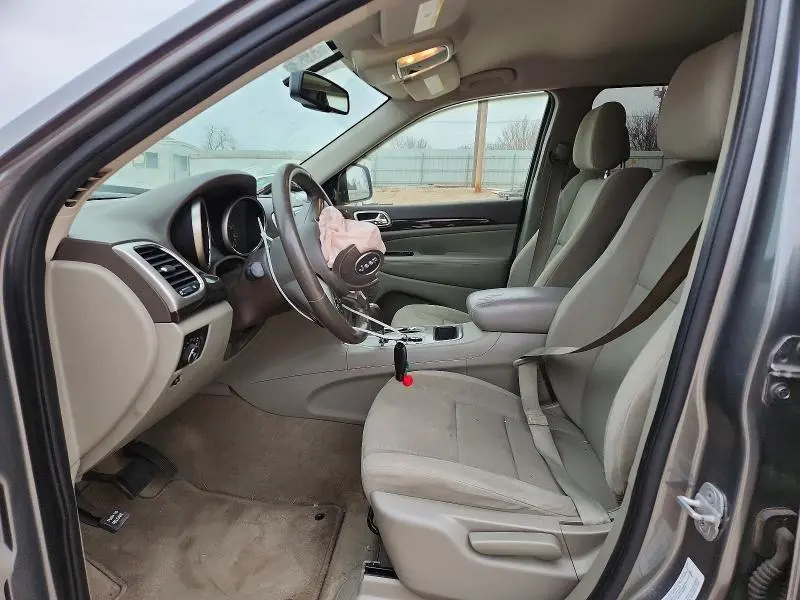 2012 JEEP GRAND CHEROKEE LAREDO  