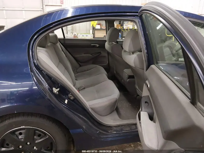 2010 HONDA CIVIC LX