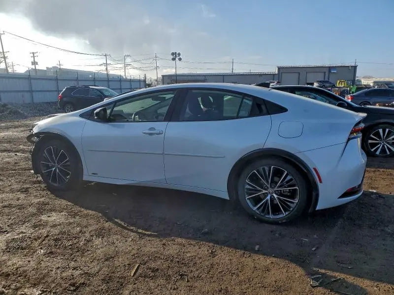 2024 TOYOTA PRIUS LE  