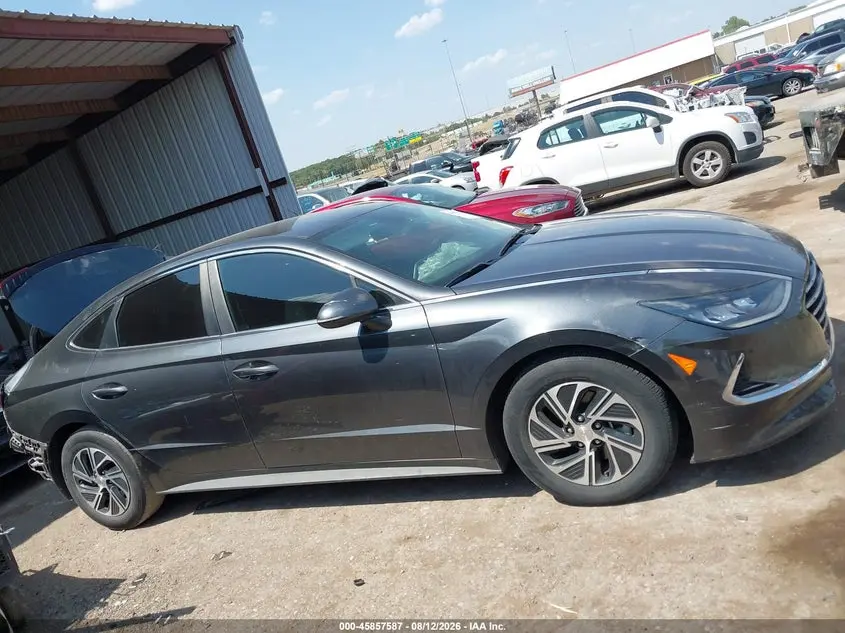2021 HYUNDAI SONATA BLUE