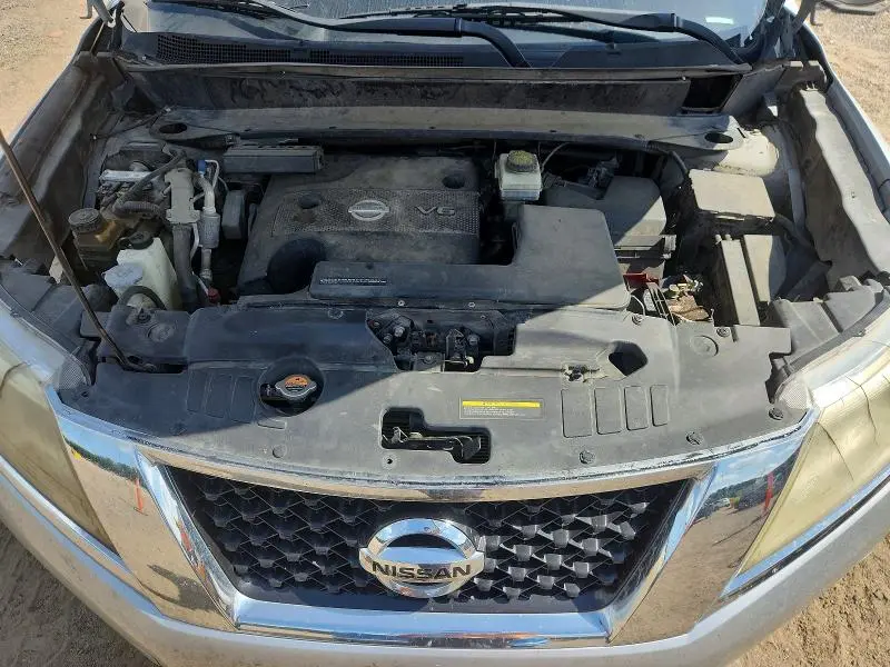 2015 NISSAN PATHFINDER S  