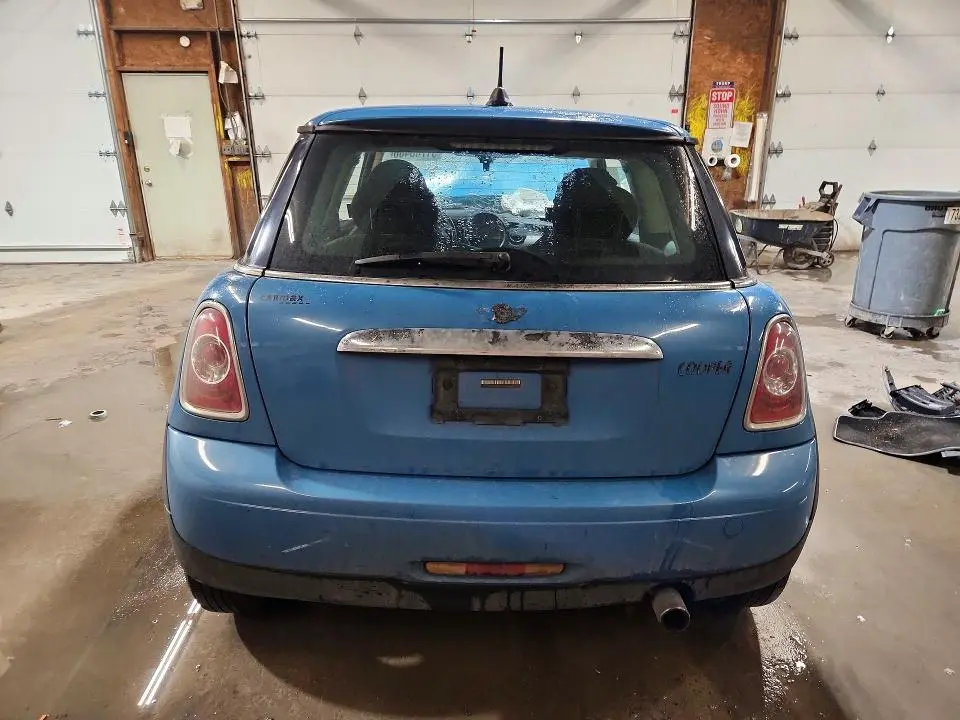 2013 MINI COOPER   