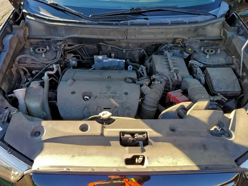 2014 MITSUBISHI OUTLANDER SPORT SE  