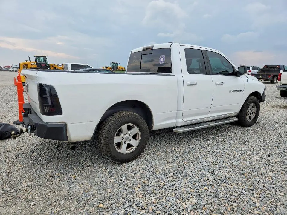 2012 DODGE RAM 1500 SLT  