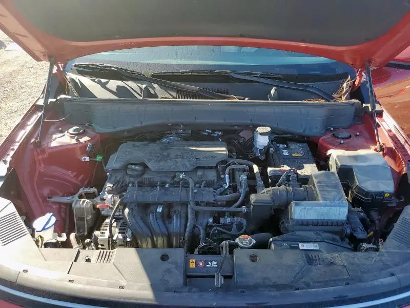 2024 HYUNDAI KONA SE  