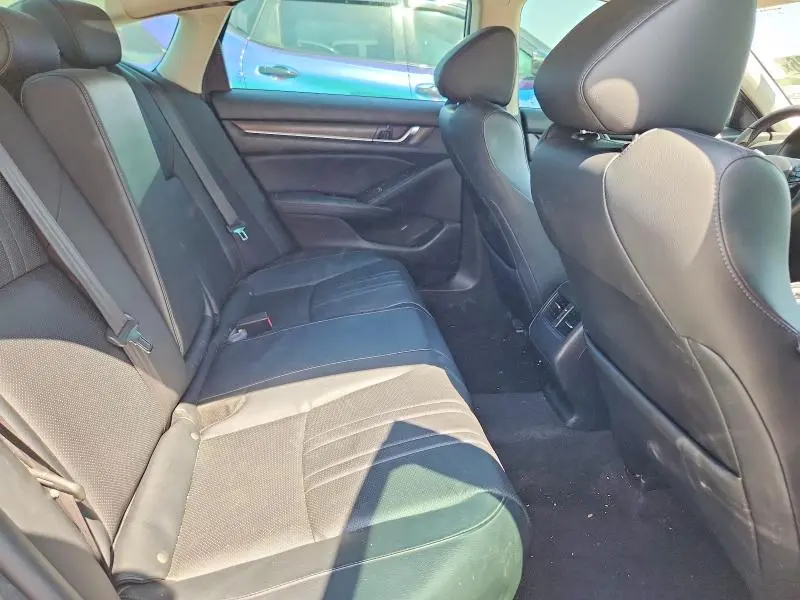 2018 HONDA ACCORD TOURING  