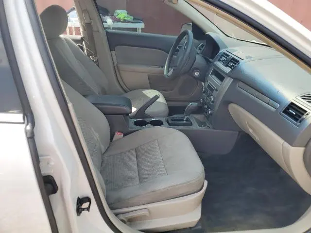 2011 FORD FUSION SE  