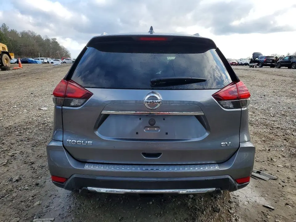 2018 NISSAN ROGUE S  