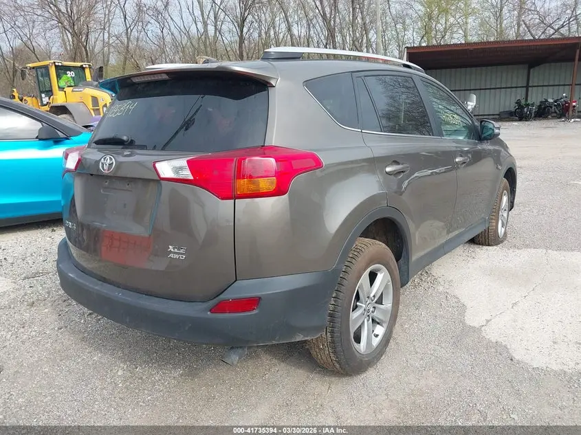 2015 TOYOTA RAV4 XLE