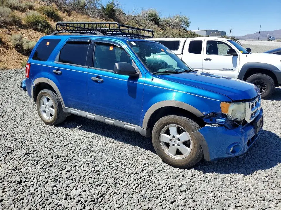 2012 FORD ESCAPE XLT  