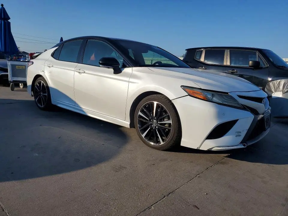 2018 TOYOTA CAMRY XSE V6  