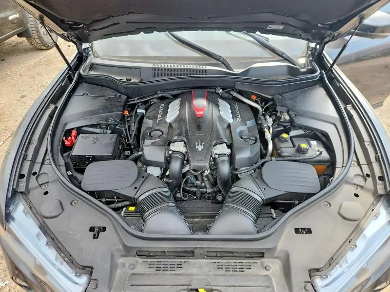 2019 MASERATI LEVANTE GTS  