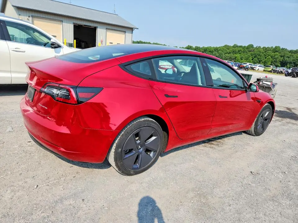 2022 TESLA MODEL 3   