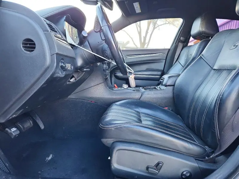 2019 CHRYSLER 300 S  