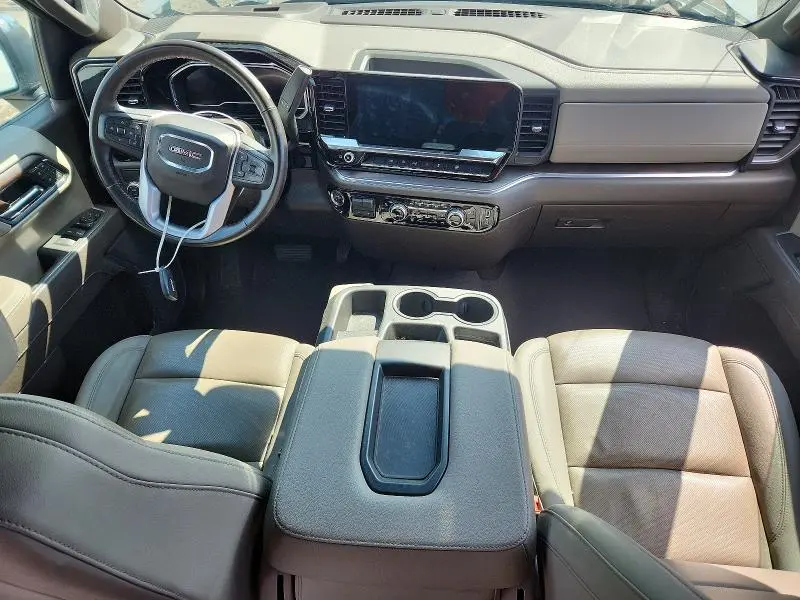 2025 GMC SIERRA C1500 SLT  