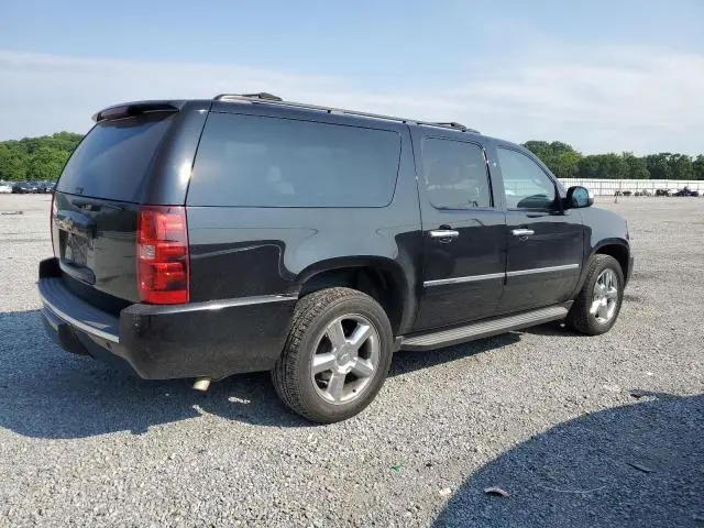 2011 CHEVROLET SUBURBAN K1500 LTZ  