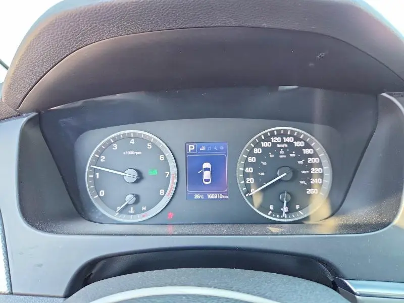 2016 HYUNDAI SONATA SE  