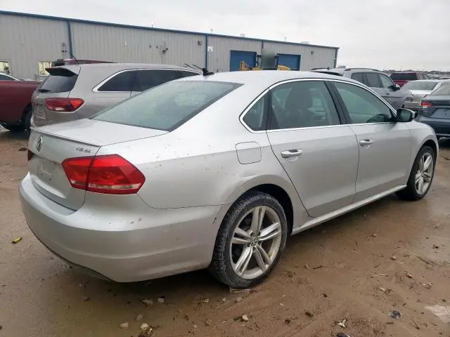 2014 VOLKSWAGEN PASSAT SE  