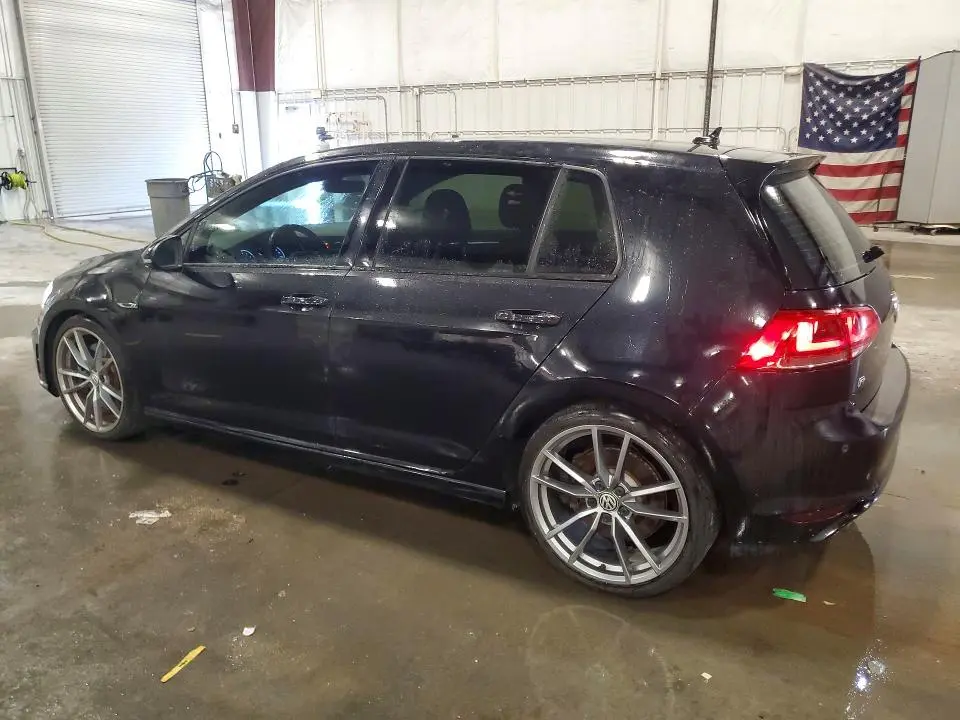 2017 VOLKSWAGEN GOLF R   