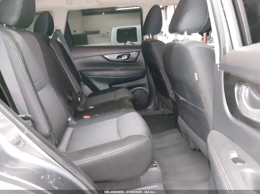 2018 NISSAN ROGUE S