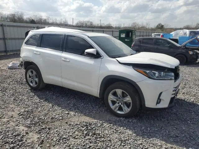 2017 TOYOTA HIGHLANDER LIMITED  