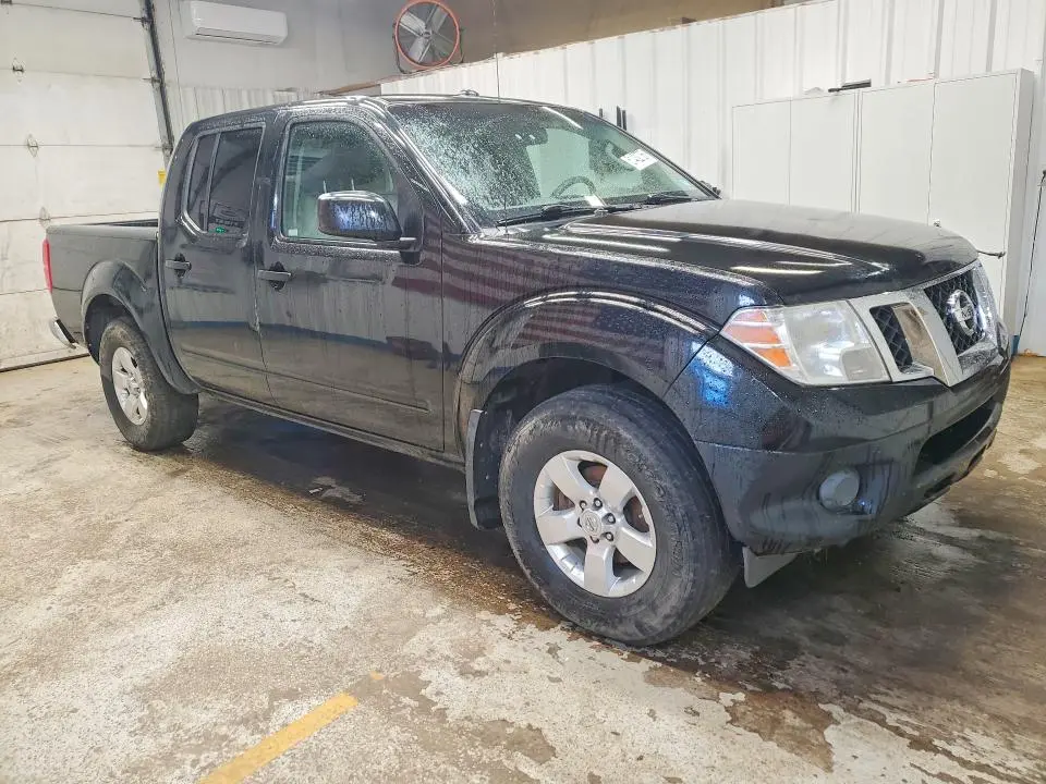 2012 NISSAN FRONTIER S  