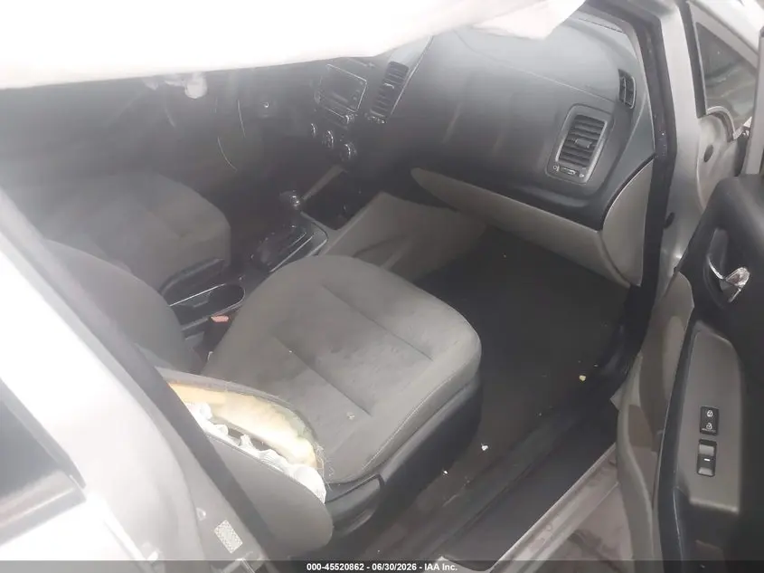2015 KIA FORTE LX
