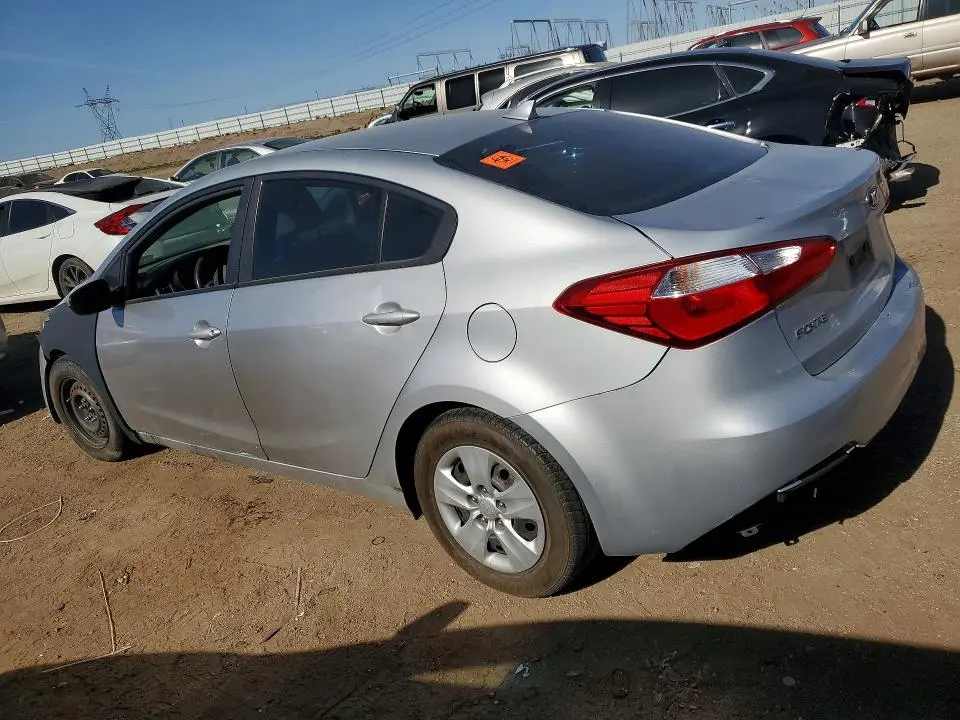 2016 KIA FORTE LX  