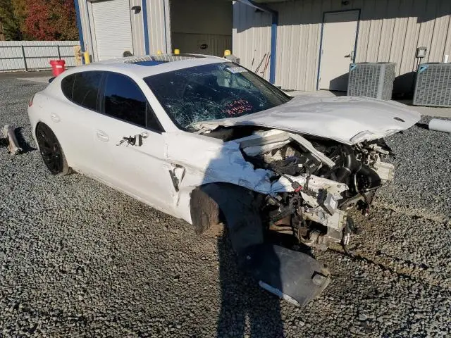 2012 PORSCHE PANAMERA 2  