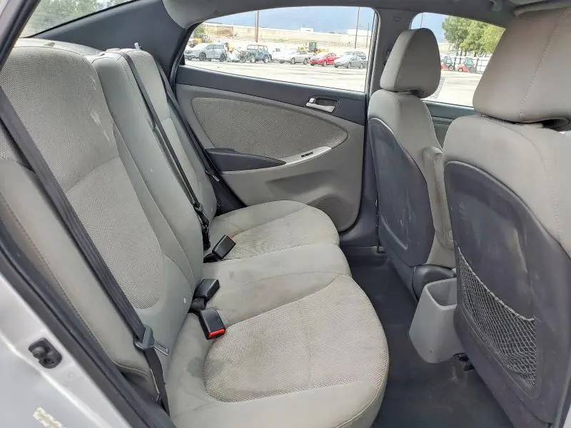 2014 HYUNDAI ACCENT GLS  