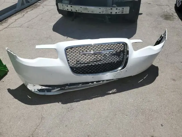 2015 CHRYSLER 300 LIMITED  