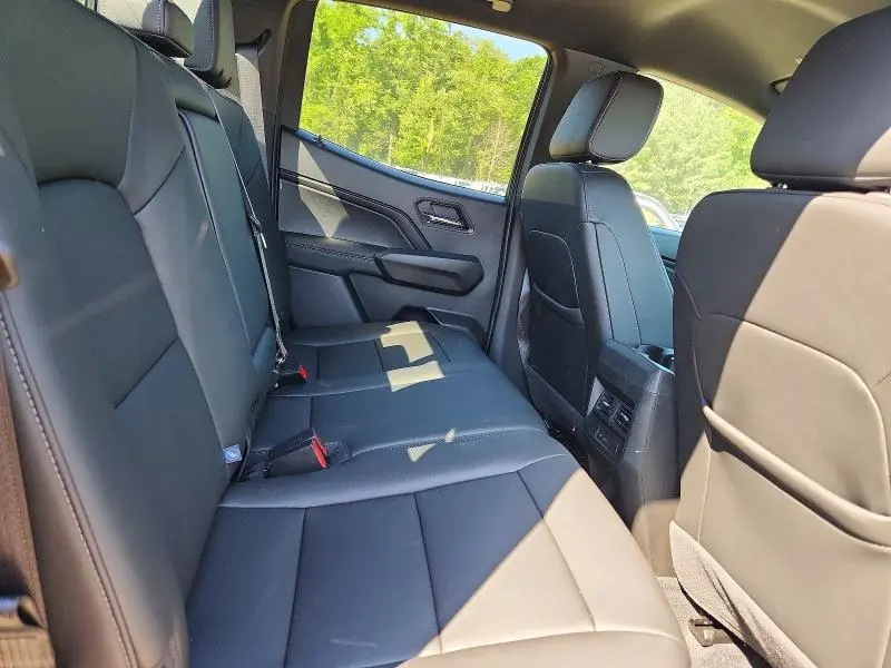 2025 CHEVROLET COLORADO LT  