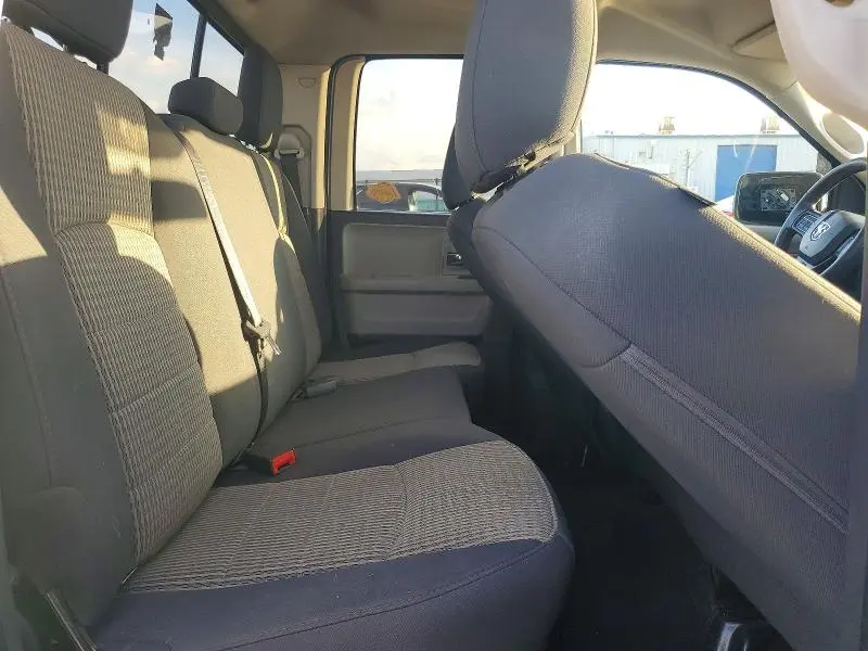 2012 DODGE RAM 1500 SLT  