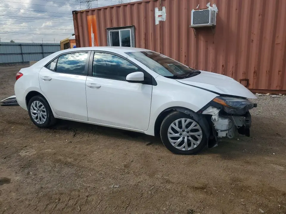 2018 TOYOTA COROLLA LE  