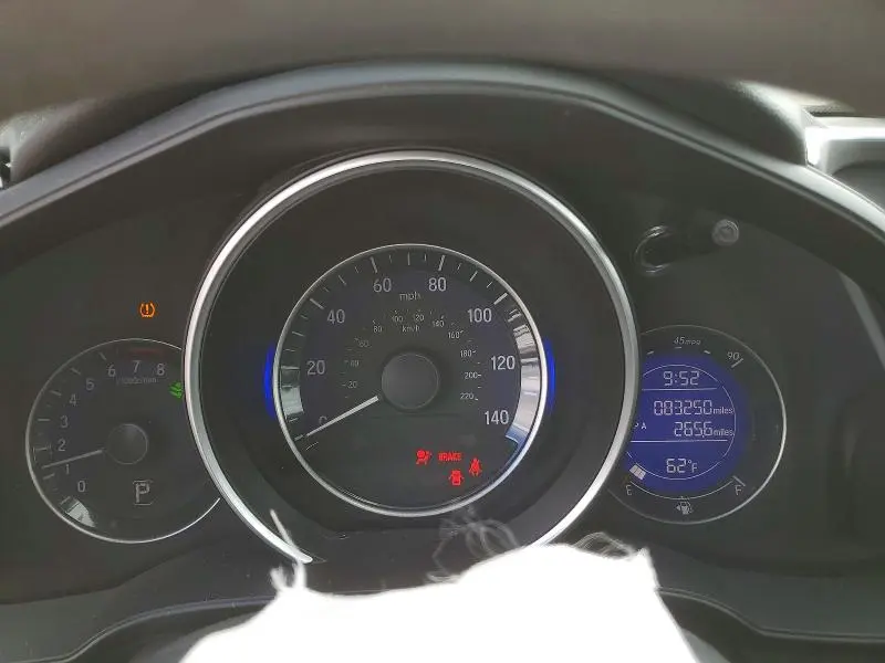 2015 HONDA FIT LX  