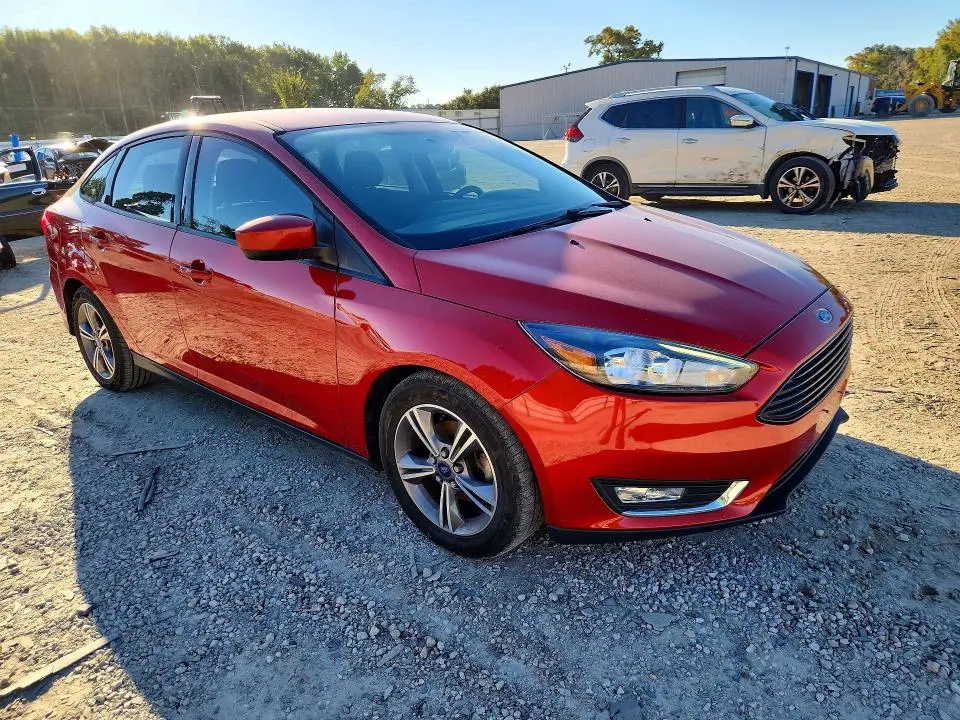 2018 FORD FOCUS SE  