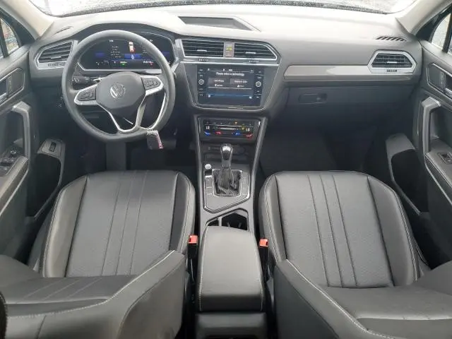 2022 VOLKSWAGEN TIGUAN SE  