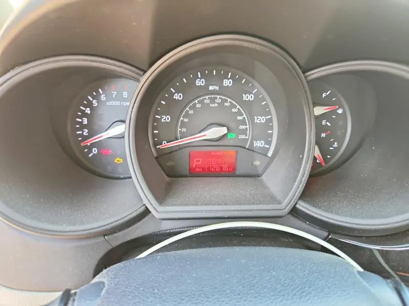 2016 KIA RIO LX  