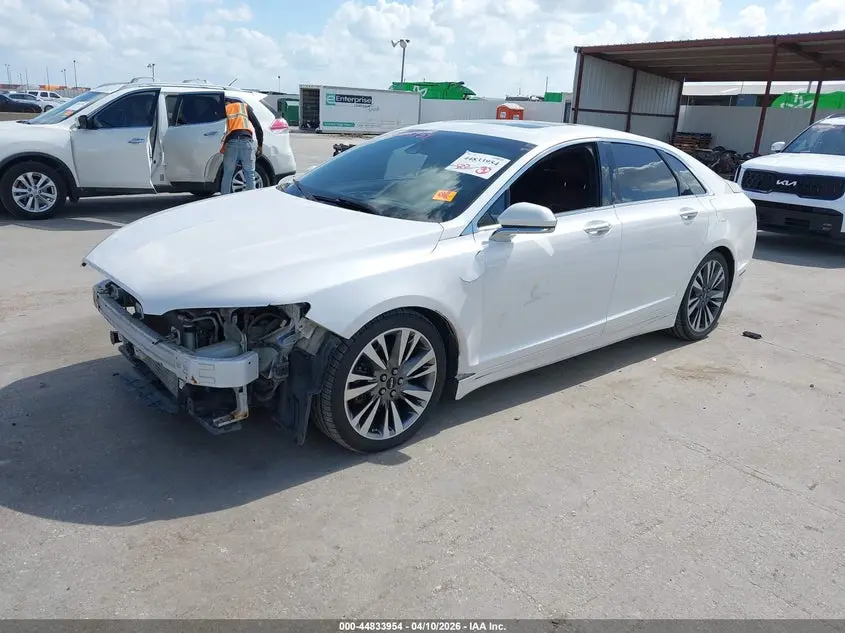 2017 LINCOLN MKZ RESERVE