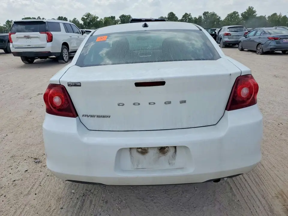 2014 DODGE AVENGER SE  